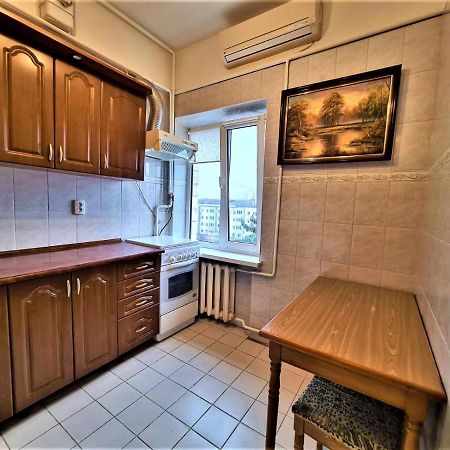 82-Avenue Apartment Çernivtsi Dış mekan fotoğraf
