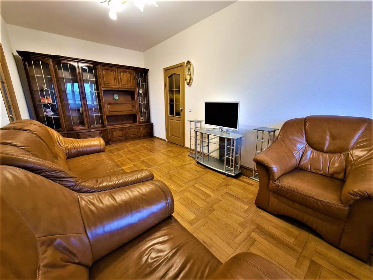 82-Avenue Apartment Çernivtsi Dış mekan fotoğraf
