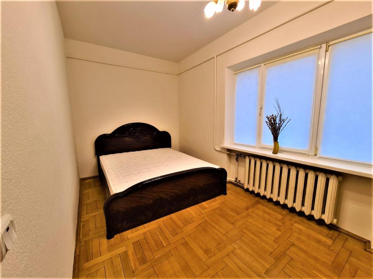 82-Avenue Apartment Çernivtsi Dış mekan fotoğraf